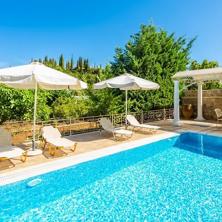 Golden Tiara Villa Ájoi Déka